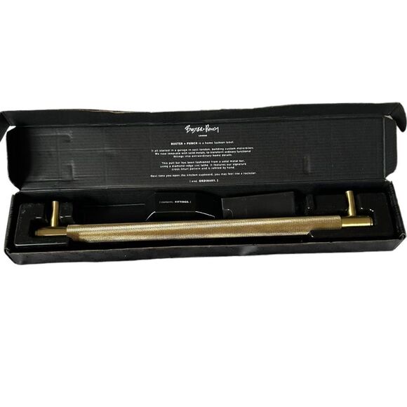 NWOT - BUSTER & PUNCH Brass Pull Bar in Cross Knurl Pattern, size Large - Picture 4 of 10